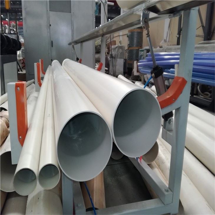pvc machin tiyo